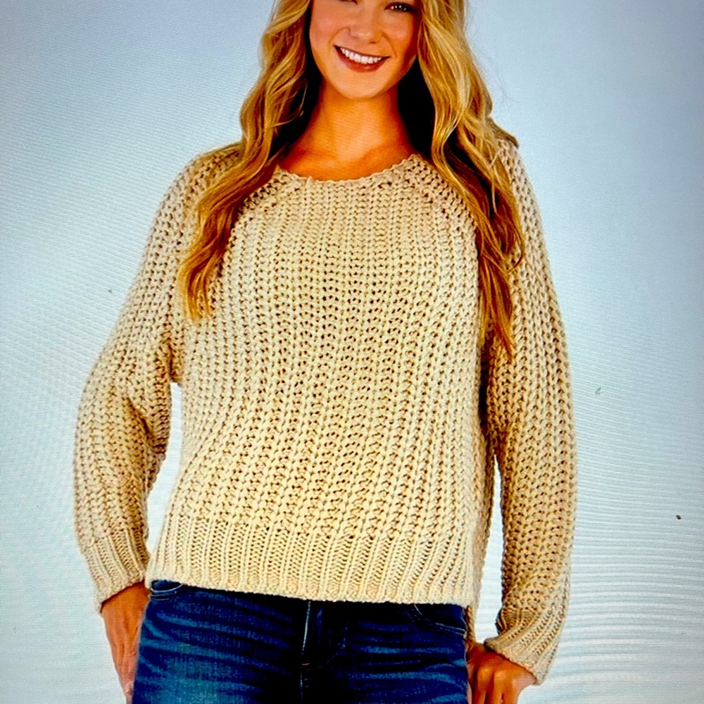 Ana creamy color wide knit sweater